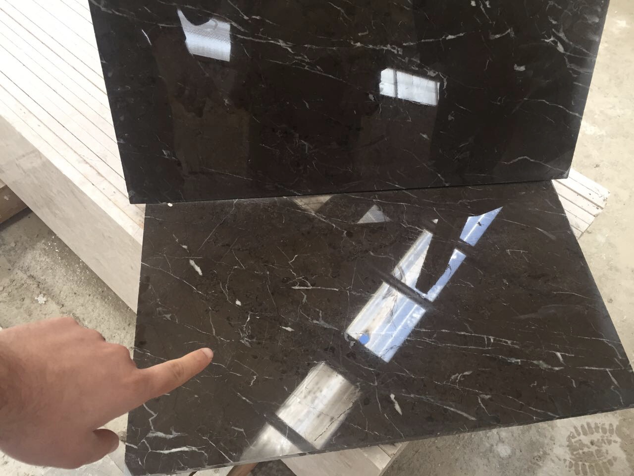 Aktepe Madencilik Prestige Brown mermer plaka